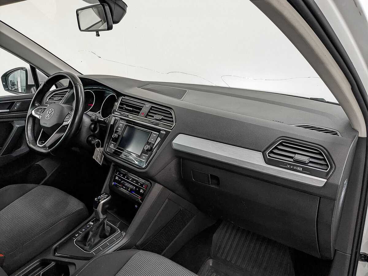 Volkswagen Tiguan б/у, 2021, Роботизированная. Фото: #10