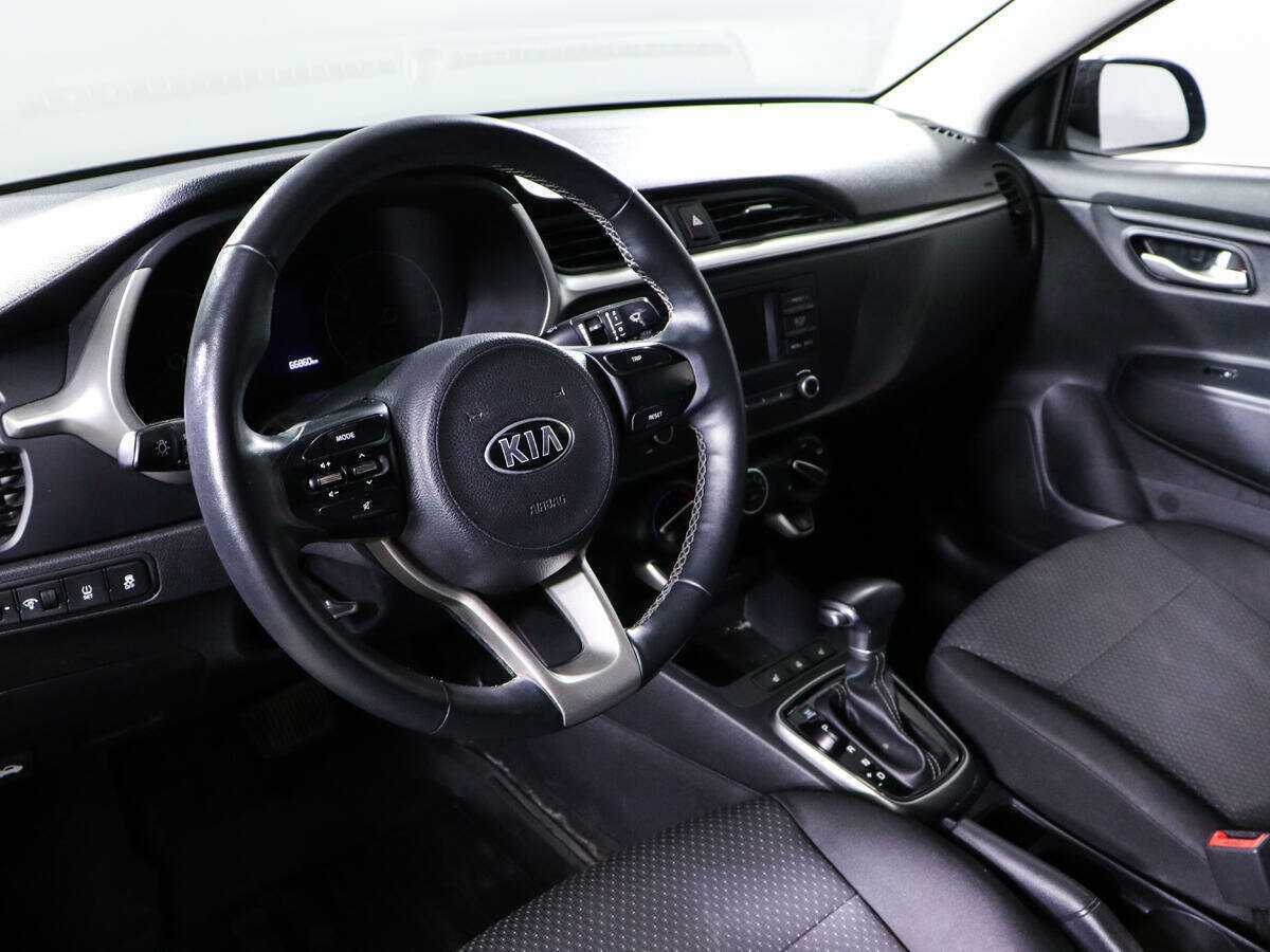 Kia Rio б/у, 2021, Автоматическая. Фото: #12