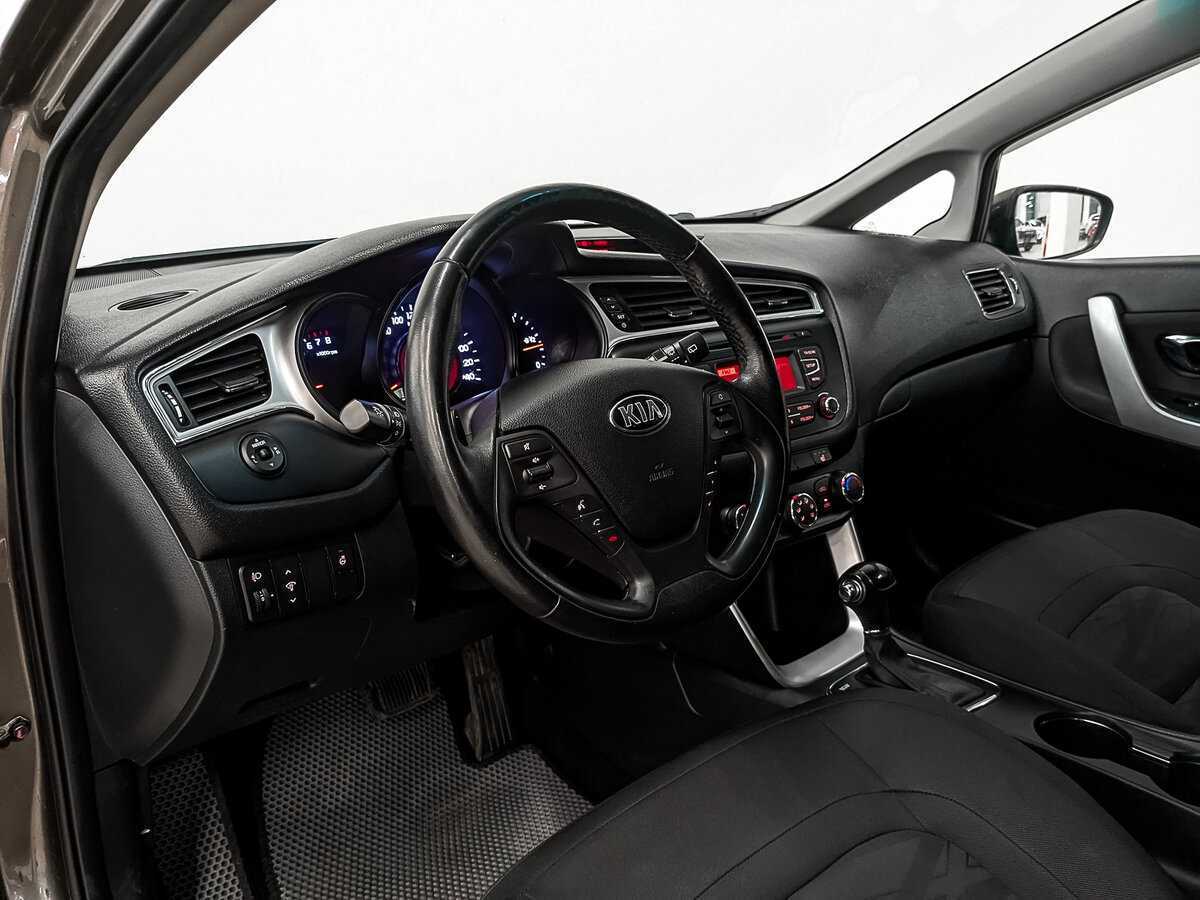 Kia Ceed б/у, 2016, Автоматическая. Фото: #14