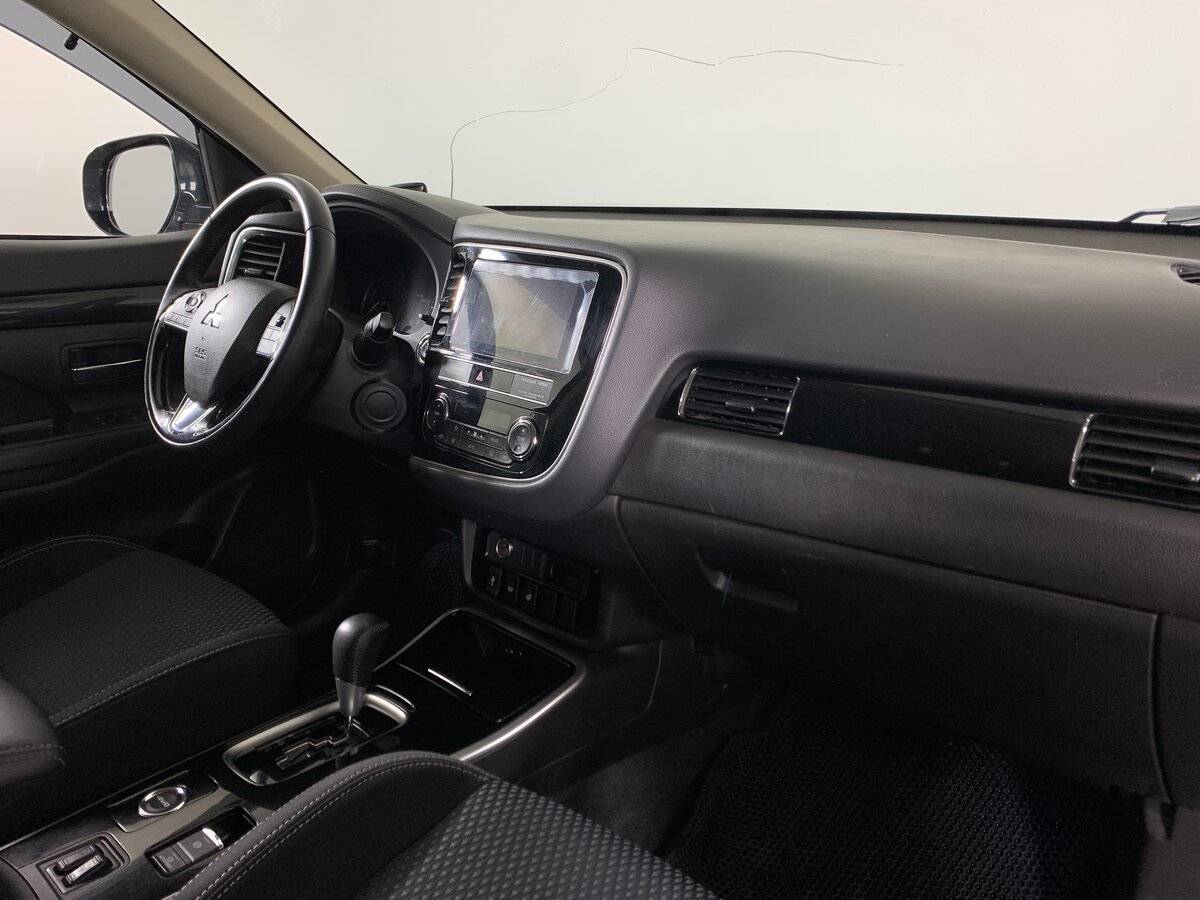 Mitsubishi Outlander б/у, 2019, Вариатор. Фото: #12