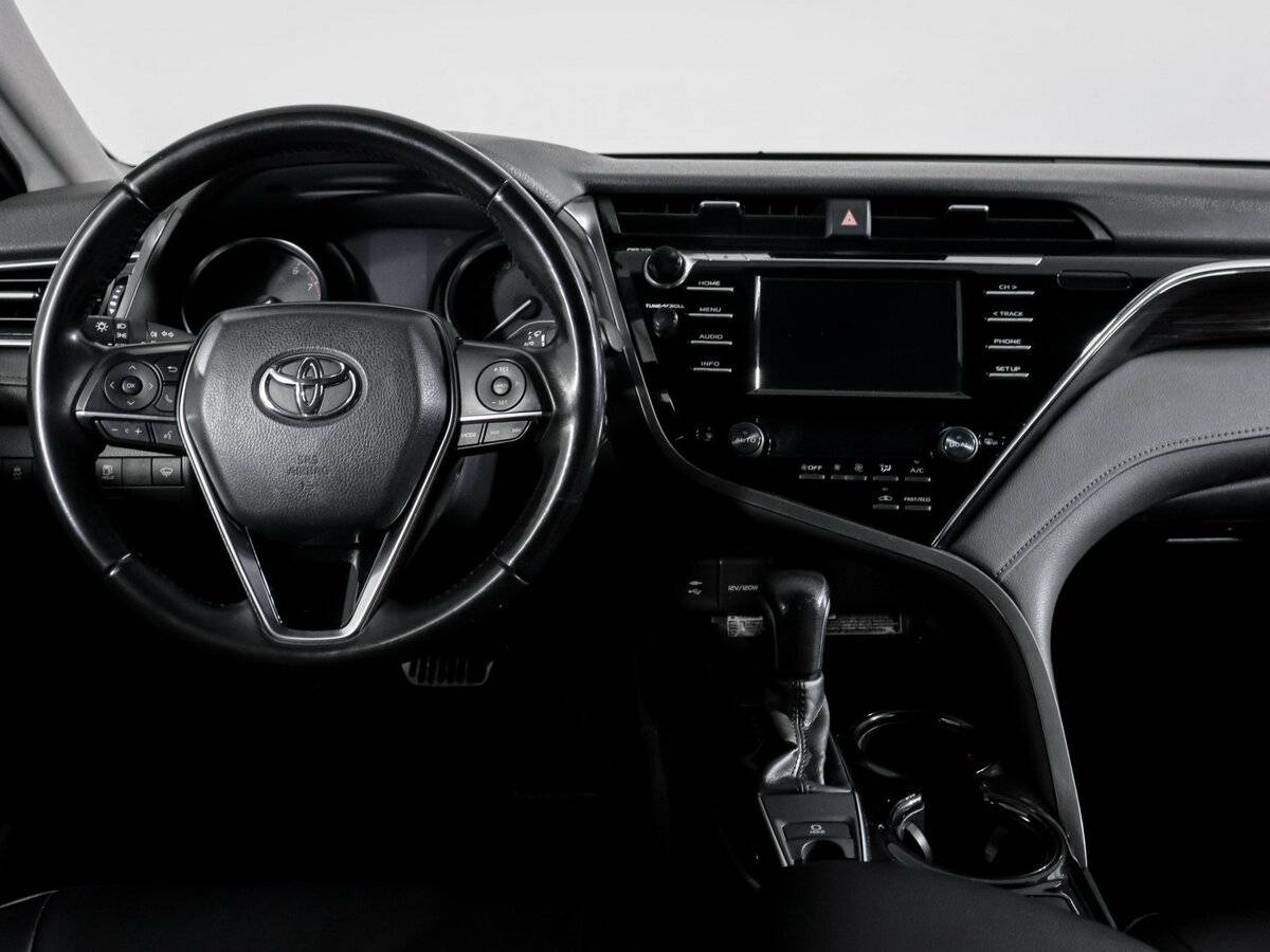 Toyota Camry б/у, 2020, Автоматическая. Фото: #9