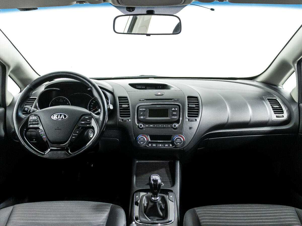 Kia Cerato б/у, 2017, Механическая. Фото: #12