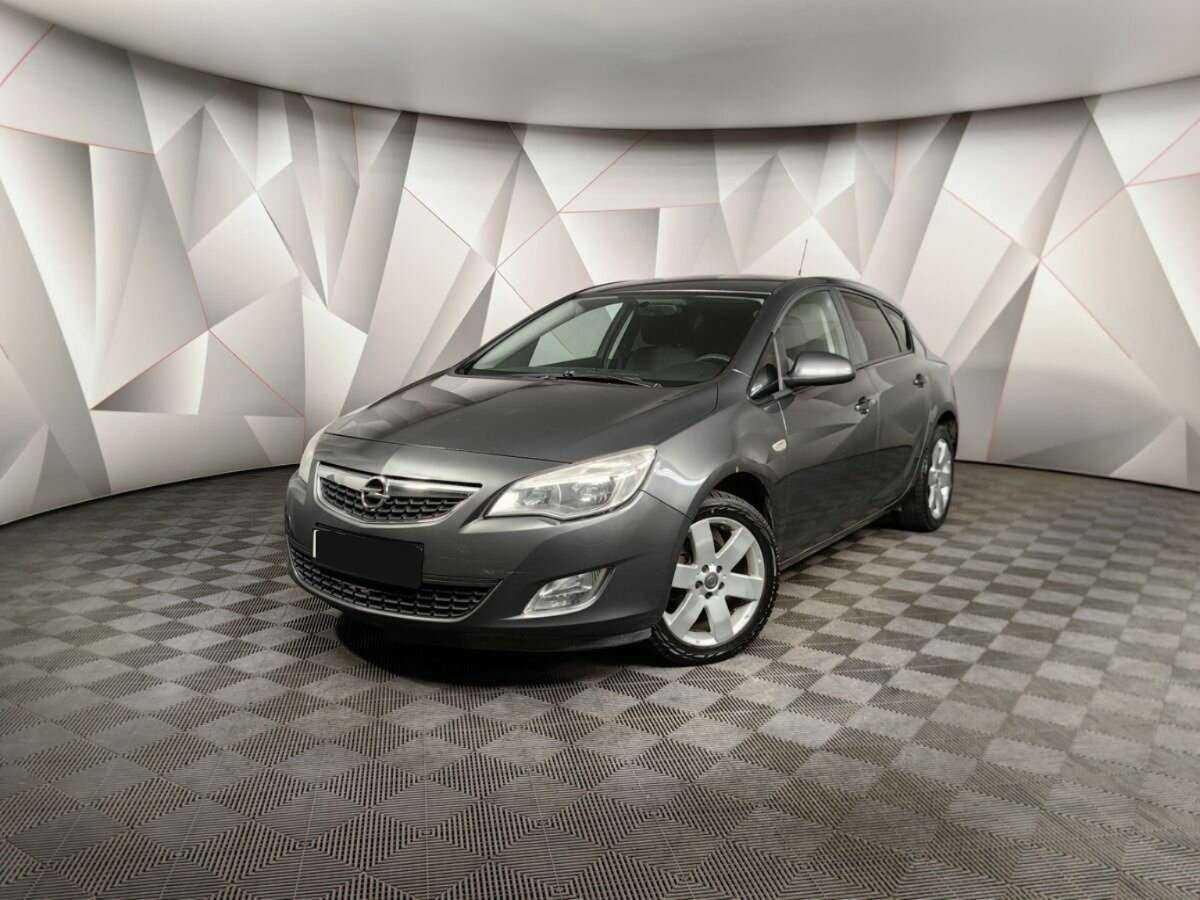 Opel Astra б/у, 2012, Автоматическая. Фото: #0