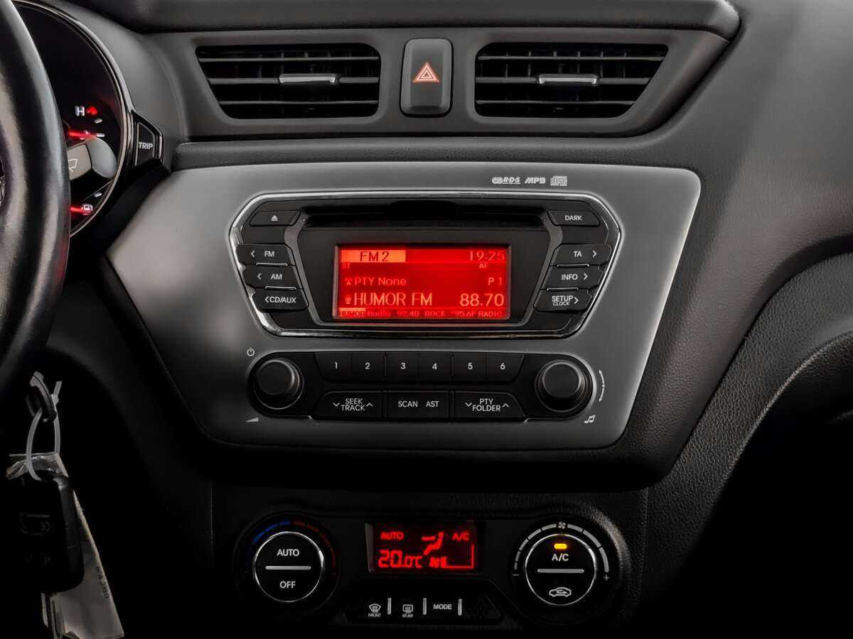 Kia Rio б/у, 2014, Механическая. Фото: #12