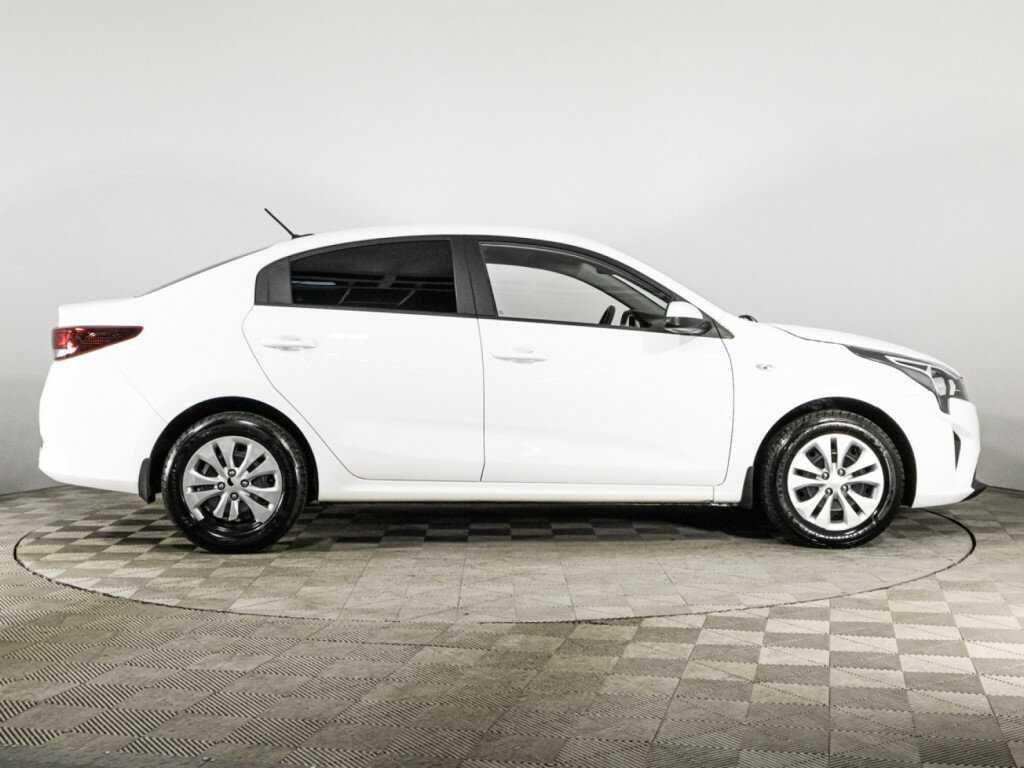 Kia Rio б/у, 2022, Автоматическая. Фото: #3