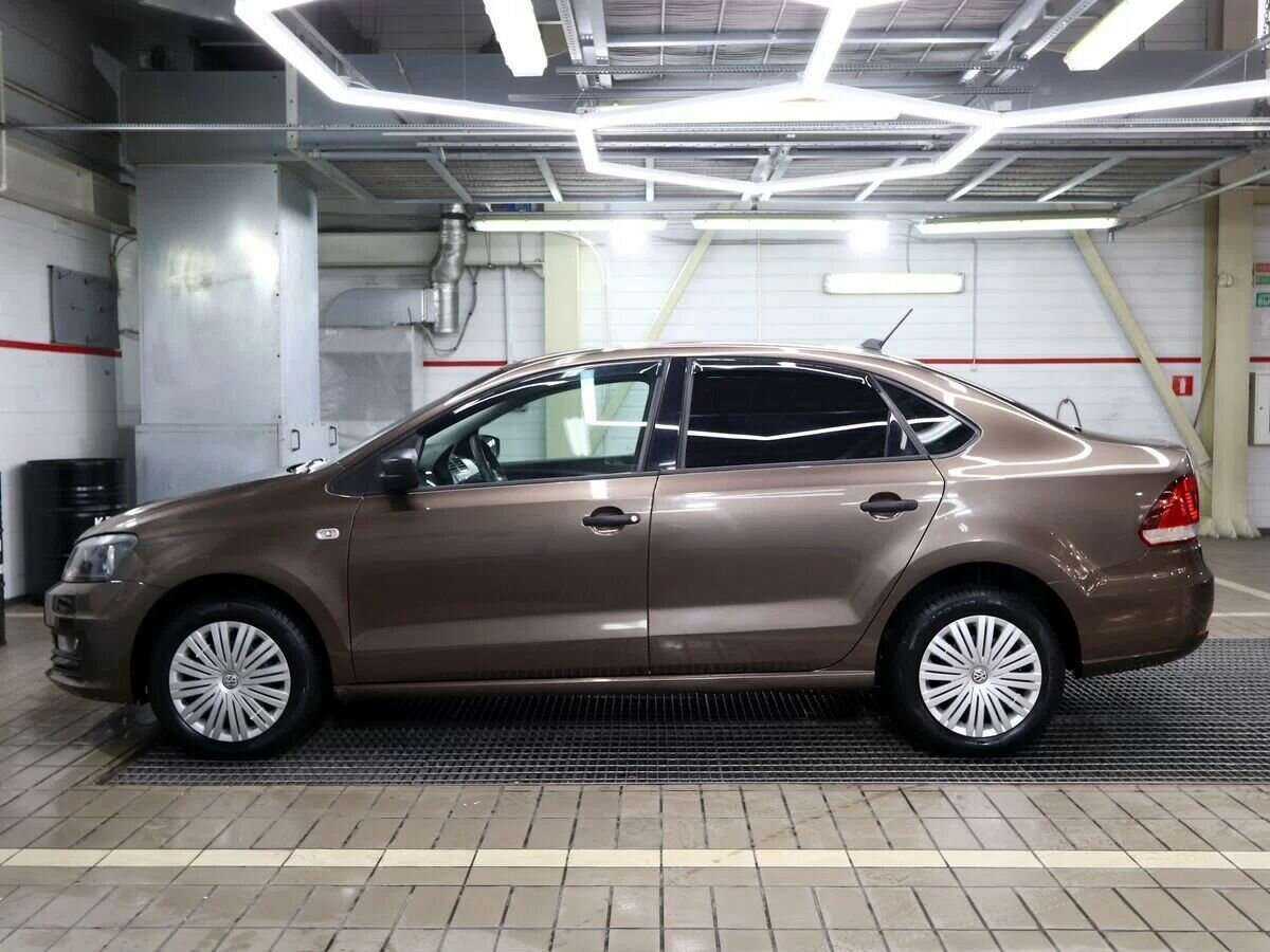 Volkswagen Polo б/у, 2018, Автоматическая. Фото: #4