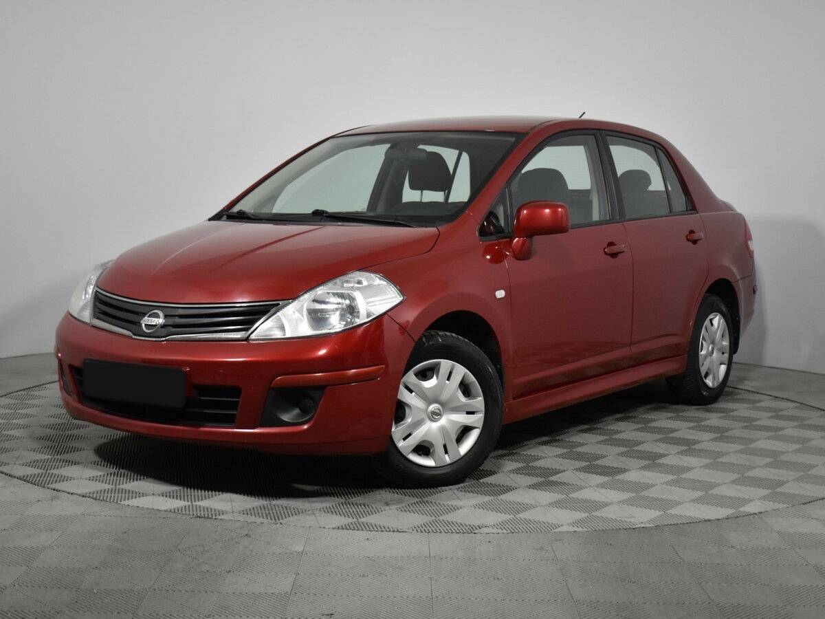 Nissan Tiida б/у, 2012, Механическая. Посмотреть фото