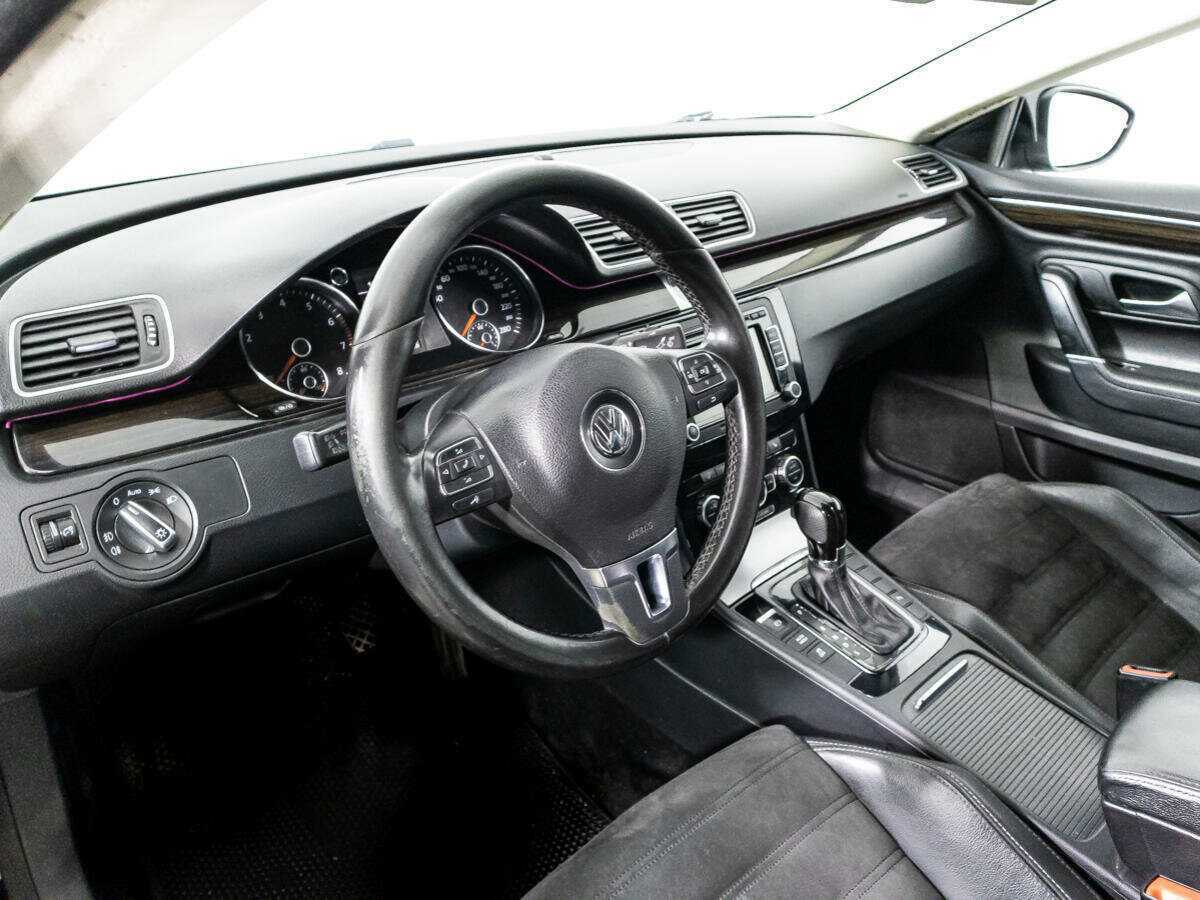 Volkswagen Passat CC б/у, 2013, Роботизированная. Фото: #10