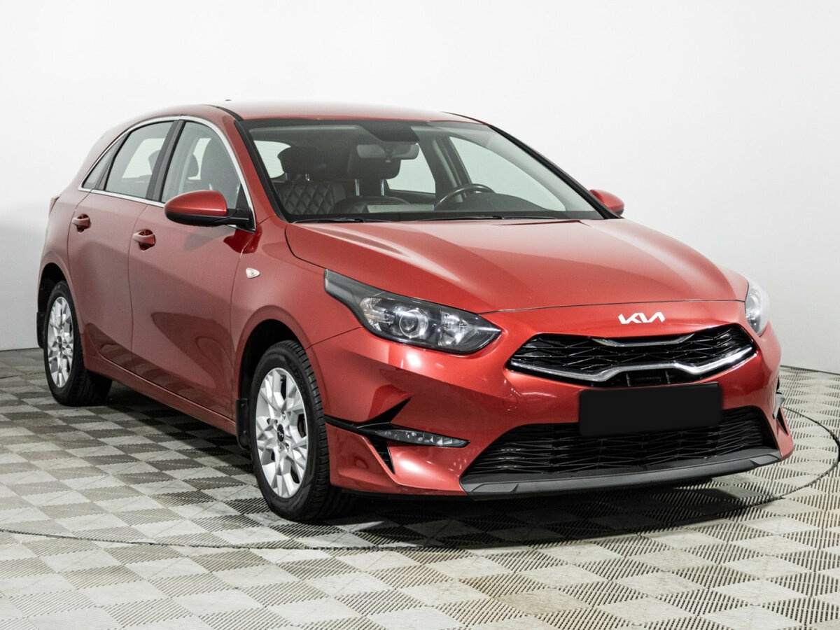 Kia Ceed б/у, 2022, Автоматическая. Фото: #2