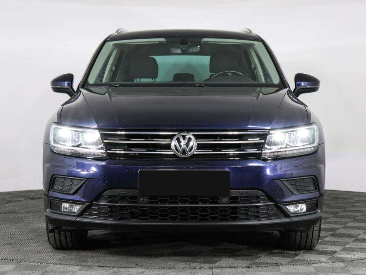 Volkswagen Tiguan б/у, 2017, Роботизированная. Фото: #1