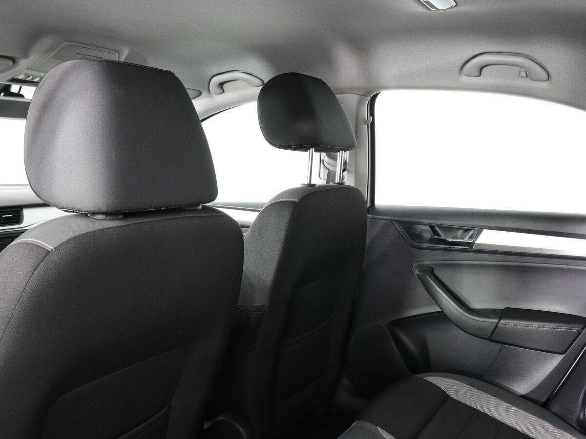 Skoda Rapid б/у, 2018, Механическая. Фото: #11