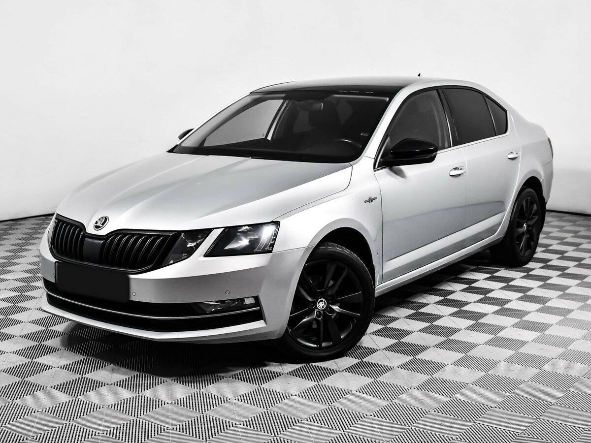 Skoda Octavia б/у, 2020, Роботизированная. Посмотреть фото