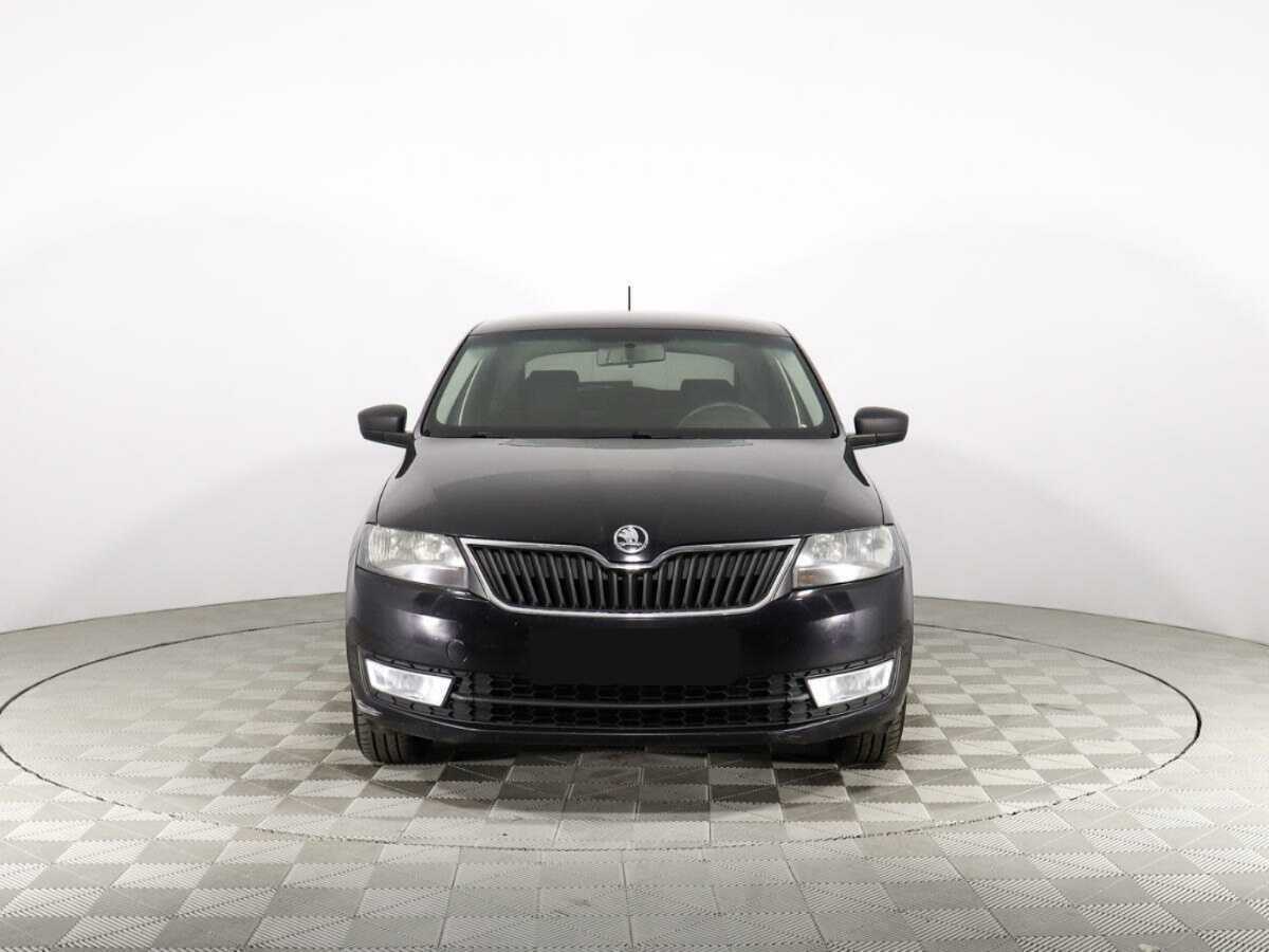 Skoda Rapid б/у, 2017, Механическая. Фото: #1