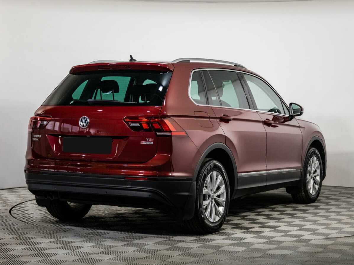 Volkswagen Tiguan б/у, 2017, Роботизированная. Фото: #4