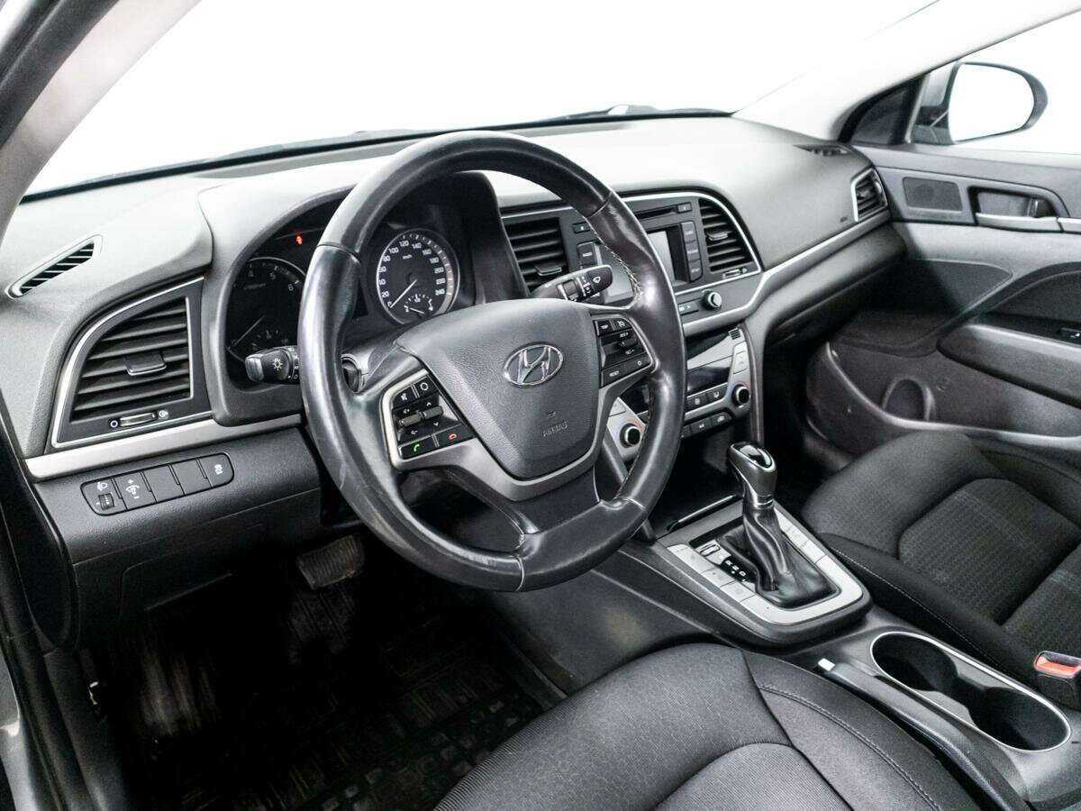 Hyundai Elantra б/у, 2018, Автоматическая. Фото: #10