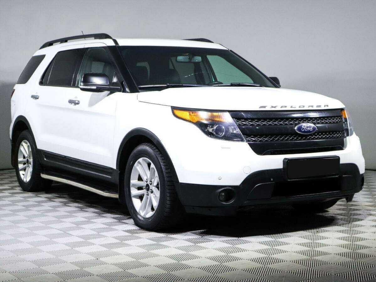 Ford Explorer б/у, 2014, Автоматическая. Фото: #2
