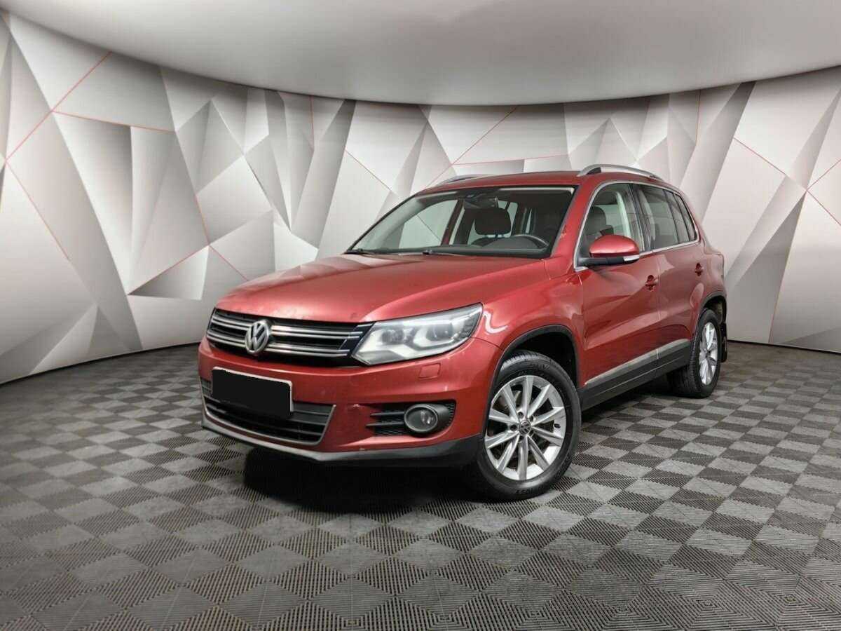 Volkswagen Tiguan б/у, 2012, Автоматическая. Фото: #0