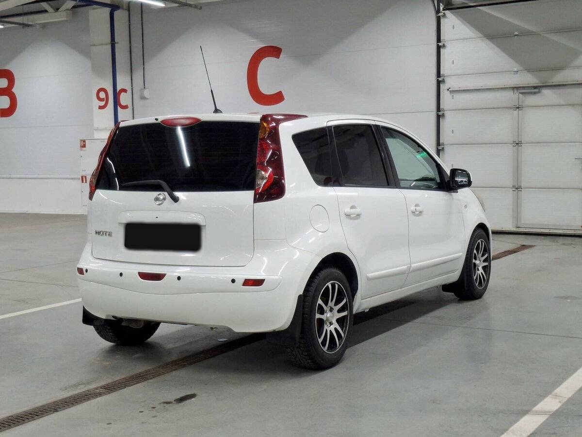 Nissan Note б/у, 2012, Механическая. Фото: #4