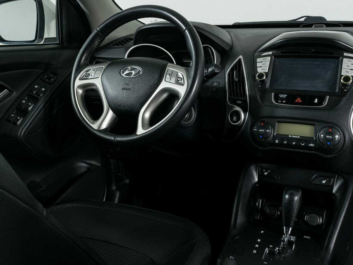 Hyundai ix35 б/у, 2012, Автоматическая. Фото: #10