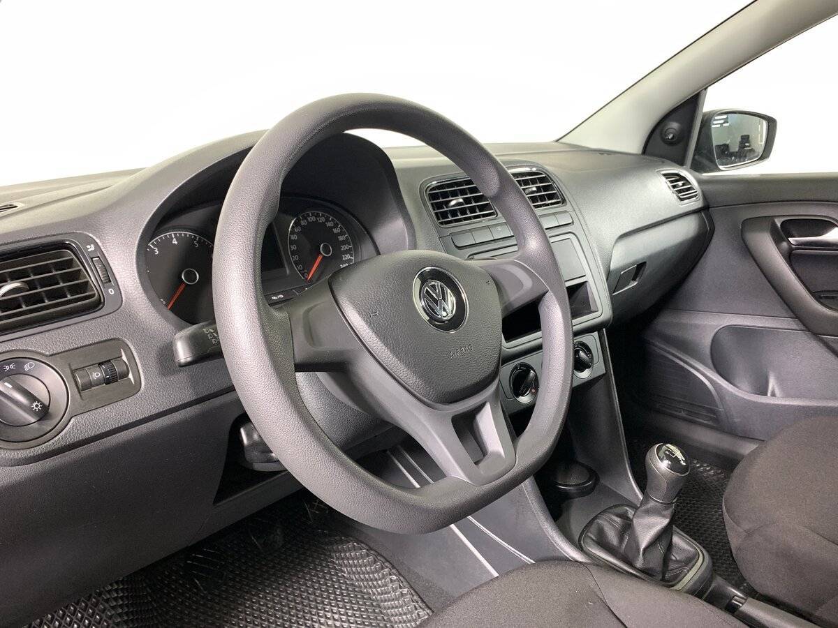 Volkswagen Polo б/у, 2018, Механическая. Фото: #10