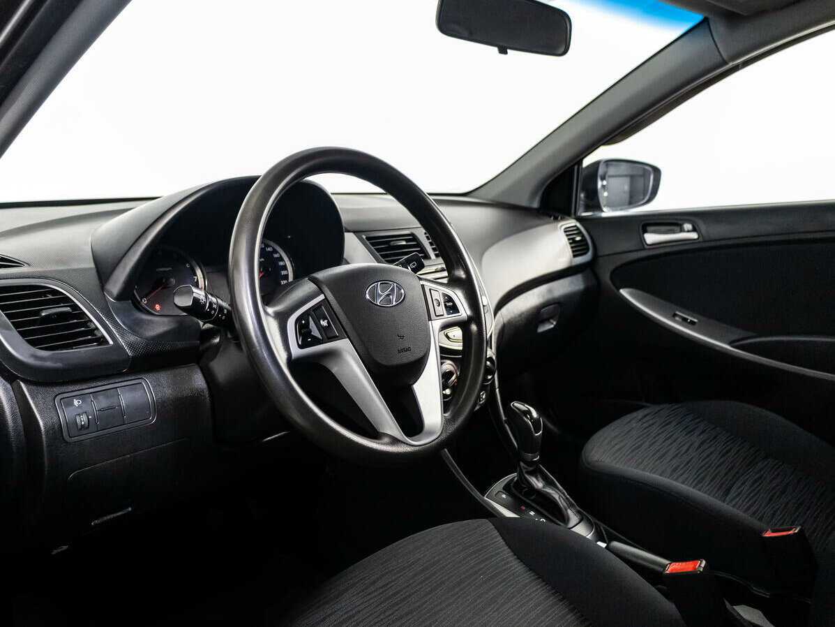 Hyundai Solaris б/у, 2014, Автоматическая. Фото: #10