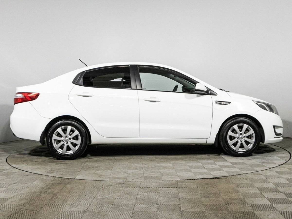 Kia Rio б/у, 2014, Автоматическая. Фото: #3