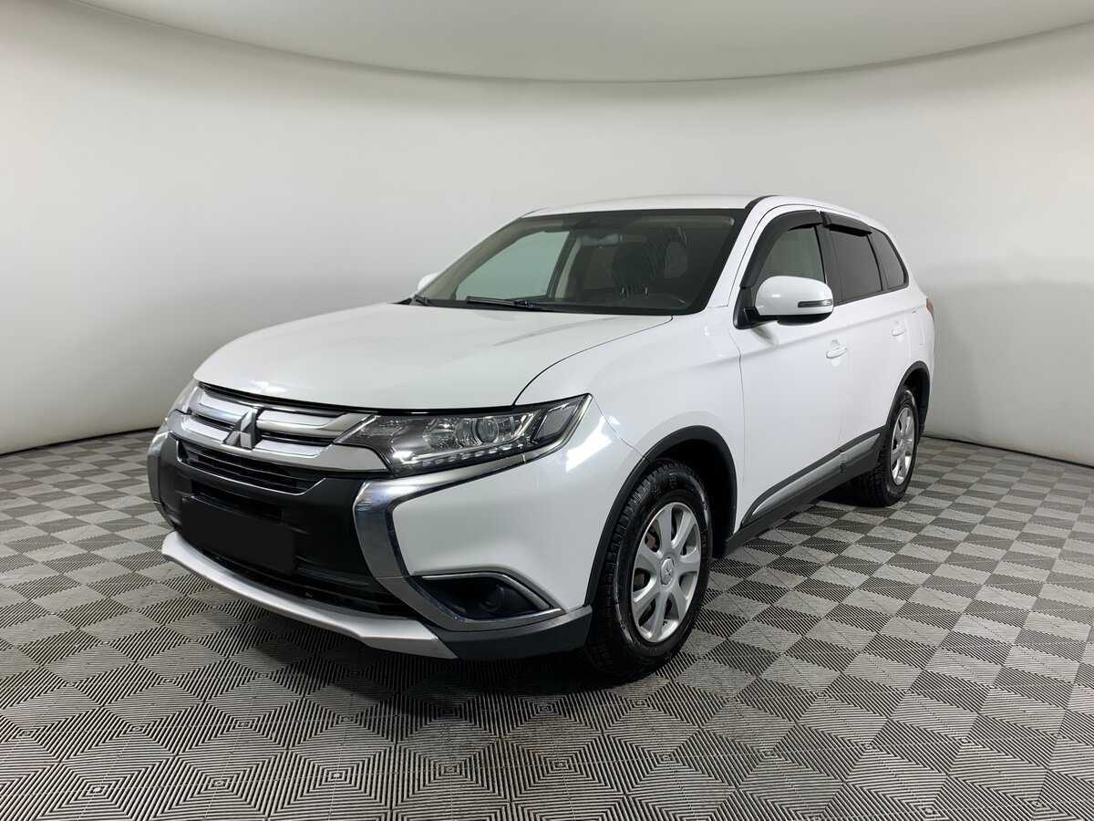 Mitsubishi Outlander б/у, 2017, Вариатор. Посмотреть фото