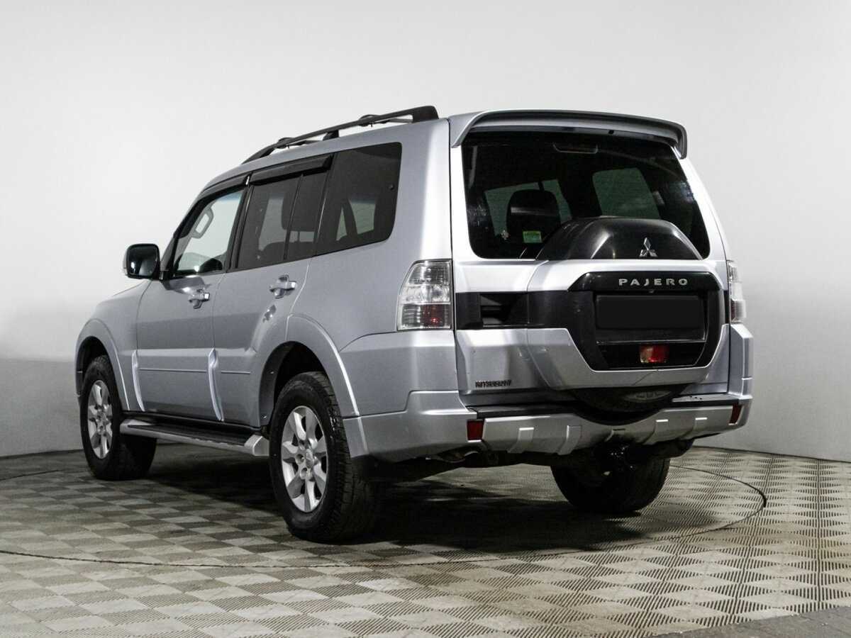 Mitsubishi Pajero б/у, 2015, Автоматическая. Фото: #5