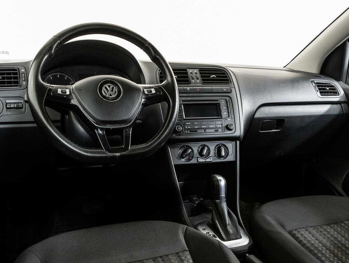 Volkswagen Polo б/у, 2020, Автоматическая. Фото: #10