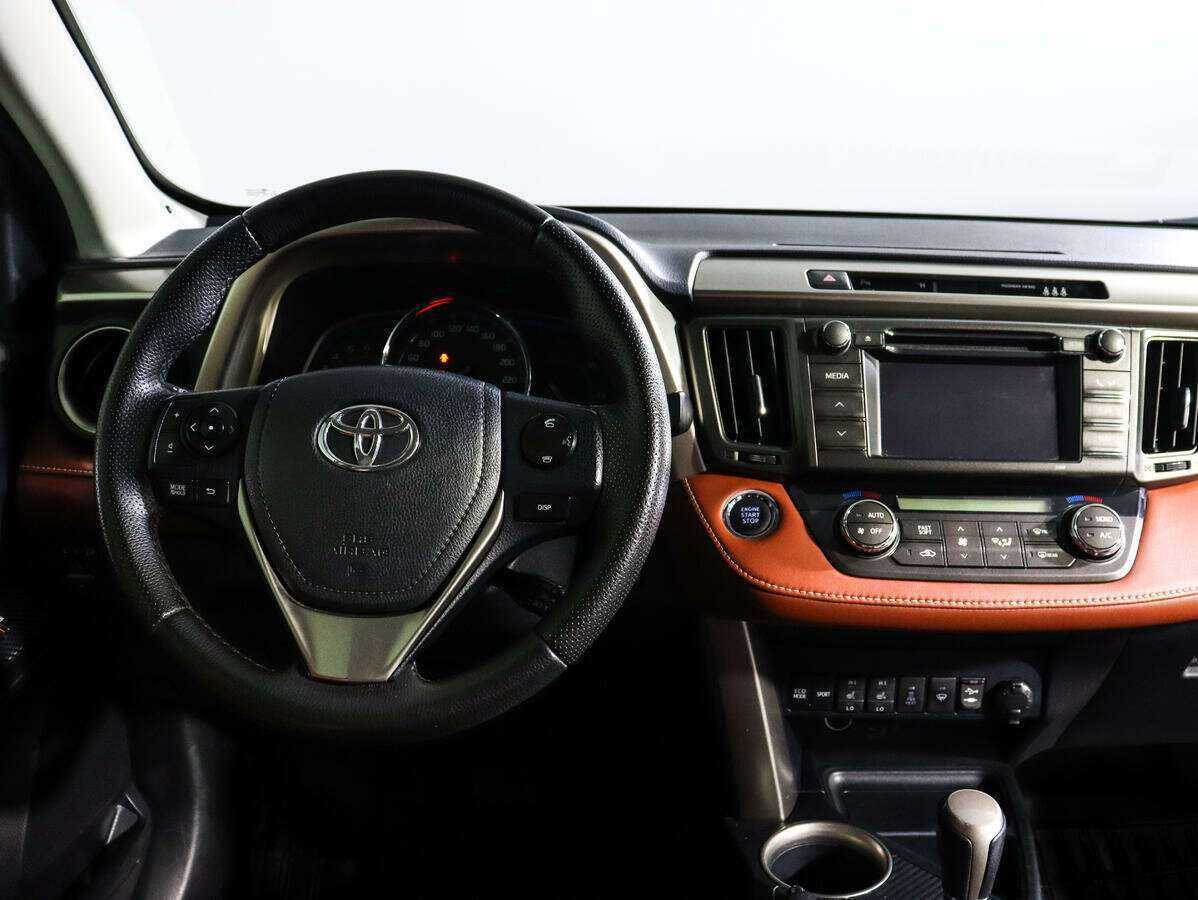 Toyota RAV4 б/у, 2013, Автоматическая. Фото: #9