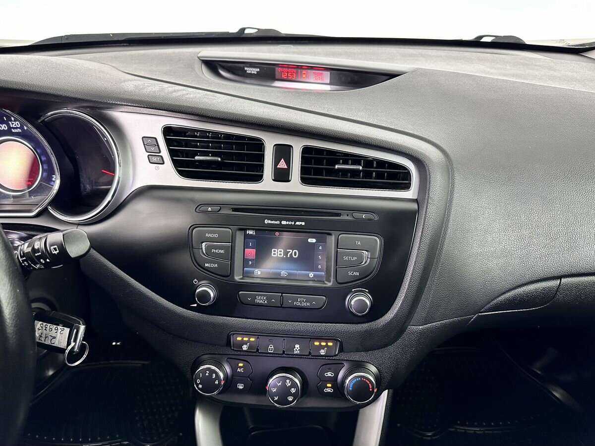 Kia Ceed б/у, 2014, Автоматическая. Фото: #13