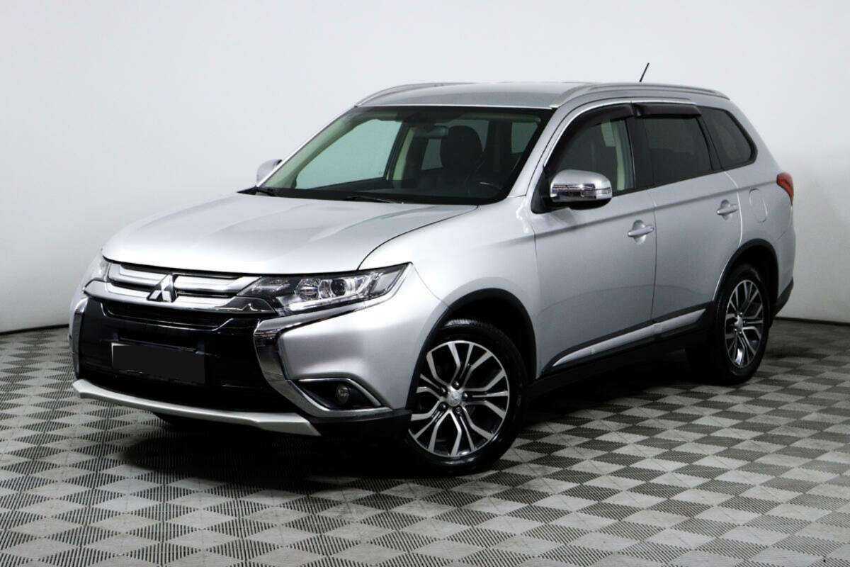 Mitsubishi Outlander б/у, 2015, Вариатор. Посмотреть фото