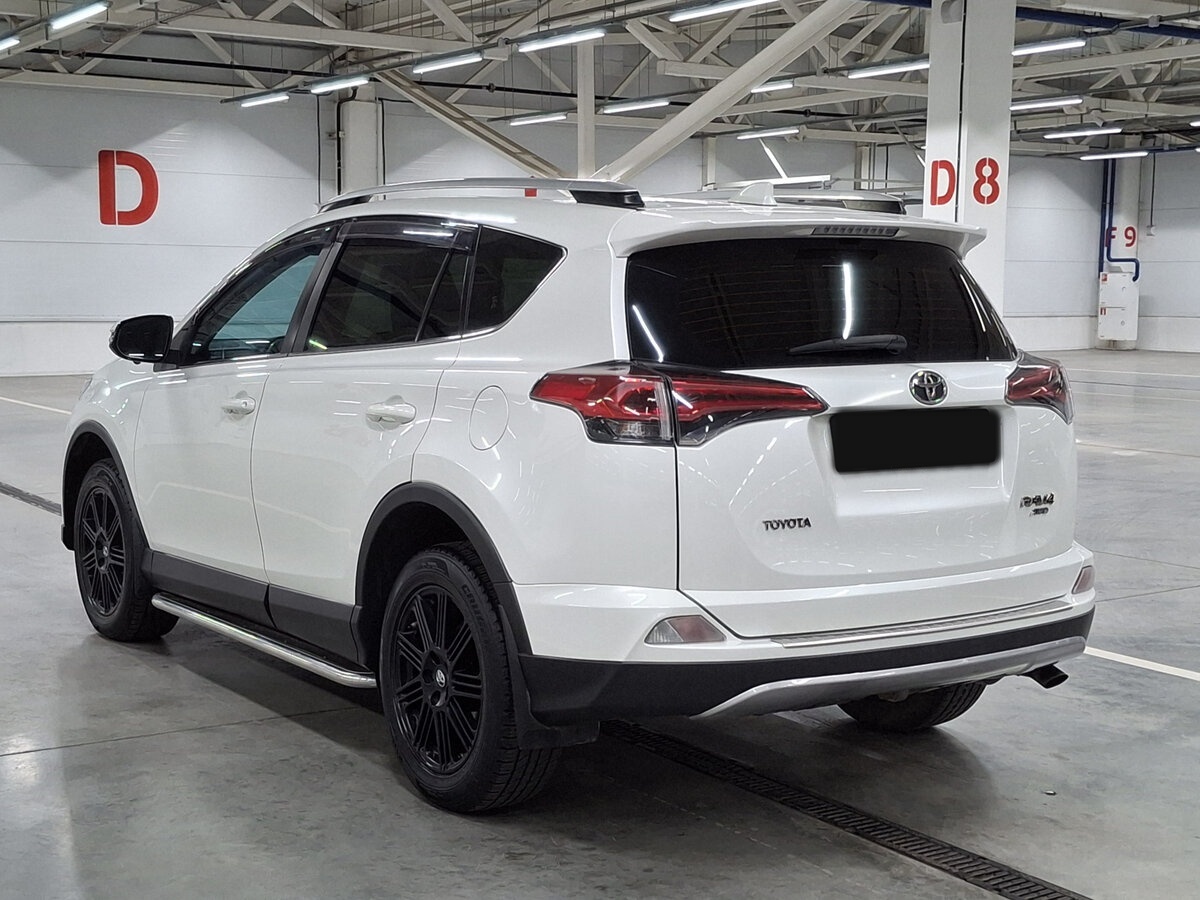 Toyota RAV4 б/у, 2017, Автоматическая. Фото: #6