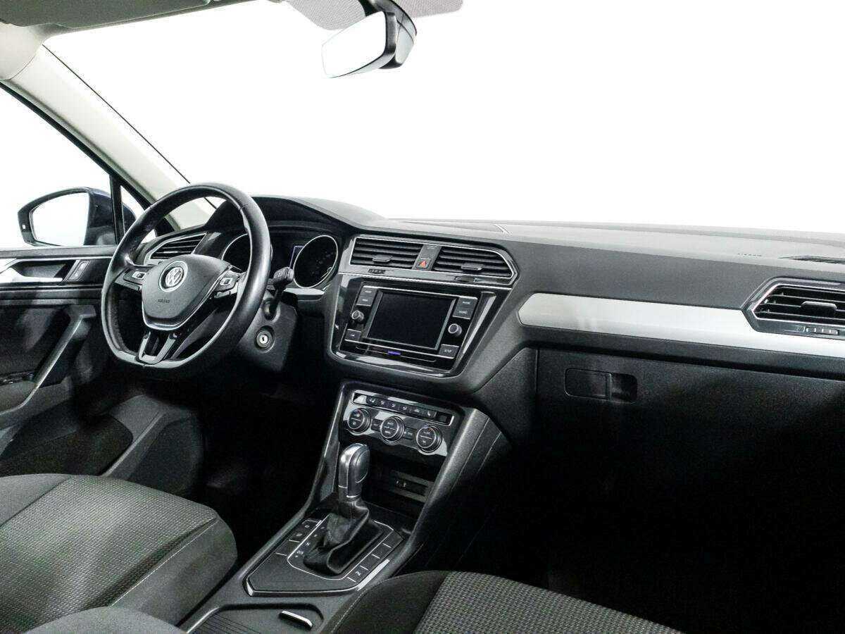 Volkswagen Tiguan б/у, 2017, Роботизированная. Фото: #8