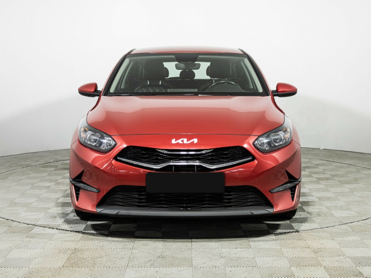 Kia Ceed б/у, 2022, Автоматическая. Фото: #1