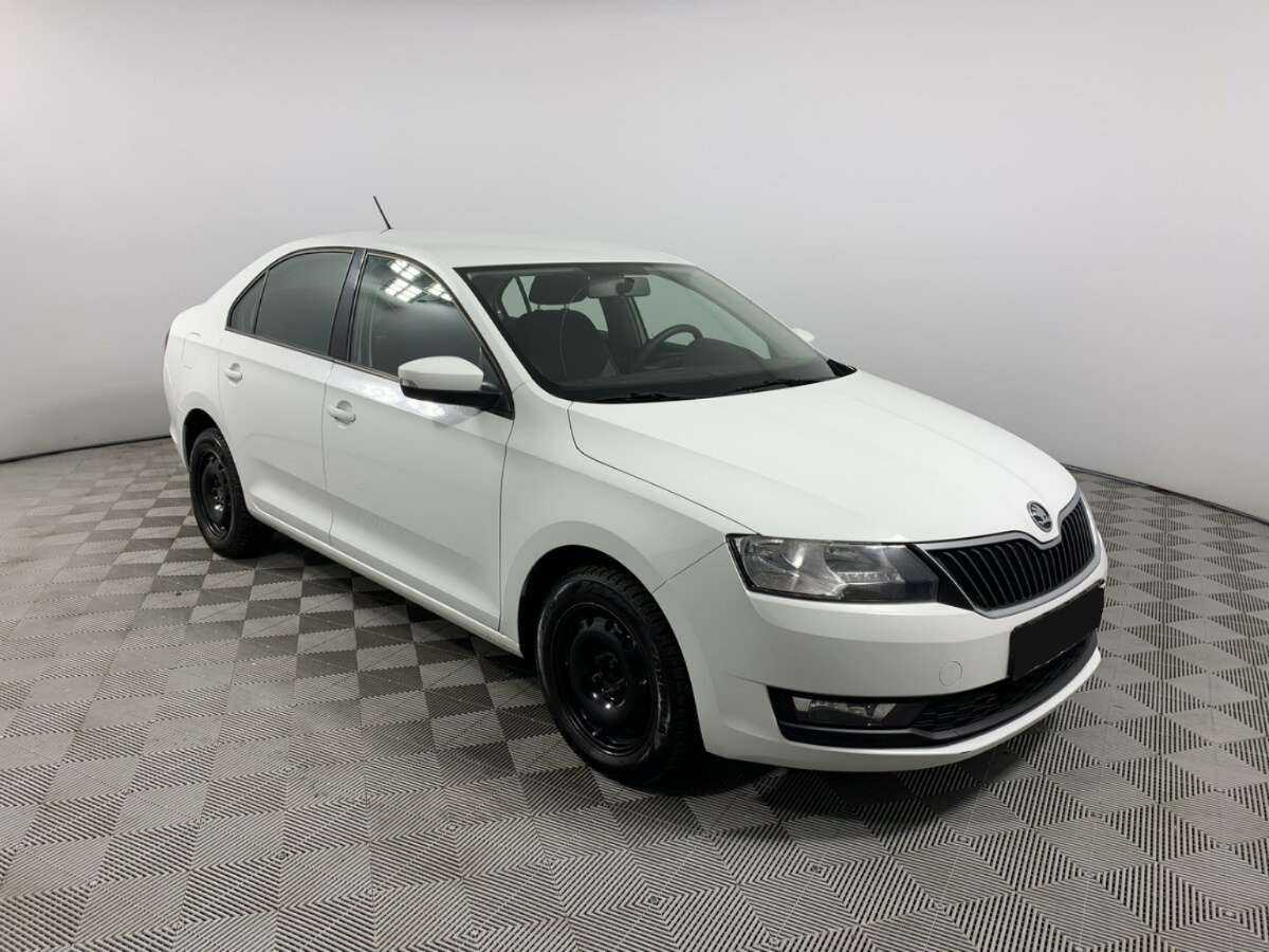 Skoda Rapid б/у, 2019, Автоматическая. Фото: #2