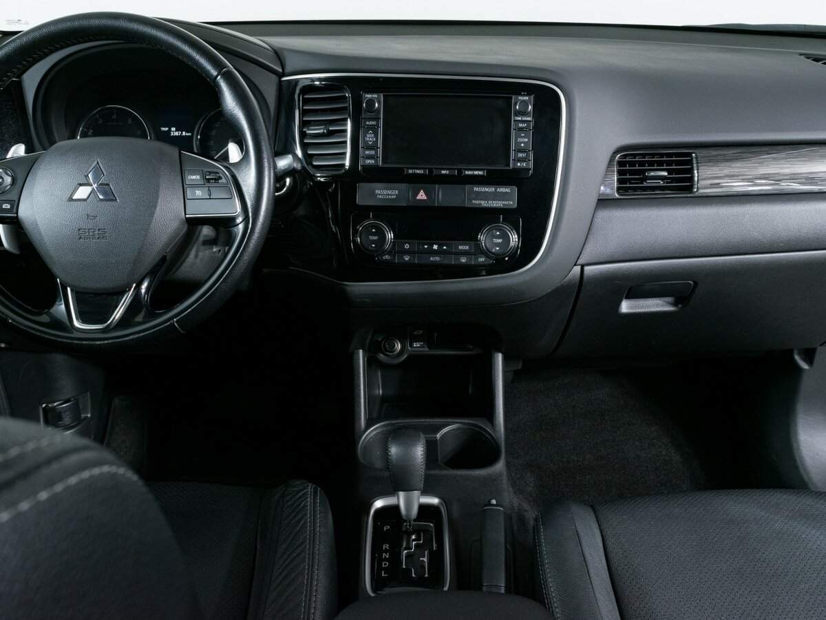 Mitsubishi Outlander б/у, 2015, Вариатор. Фото: #9