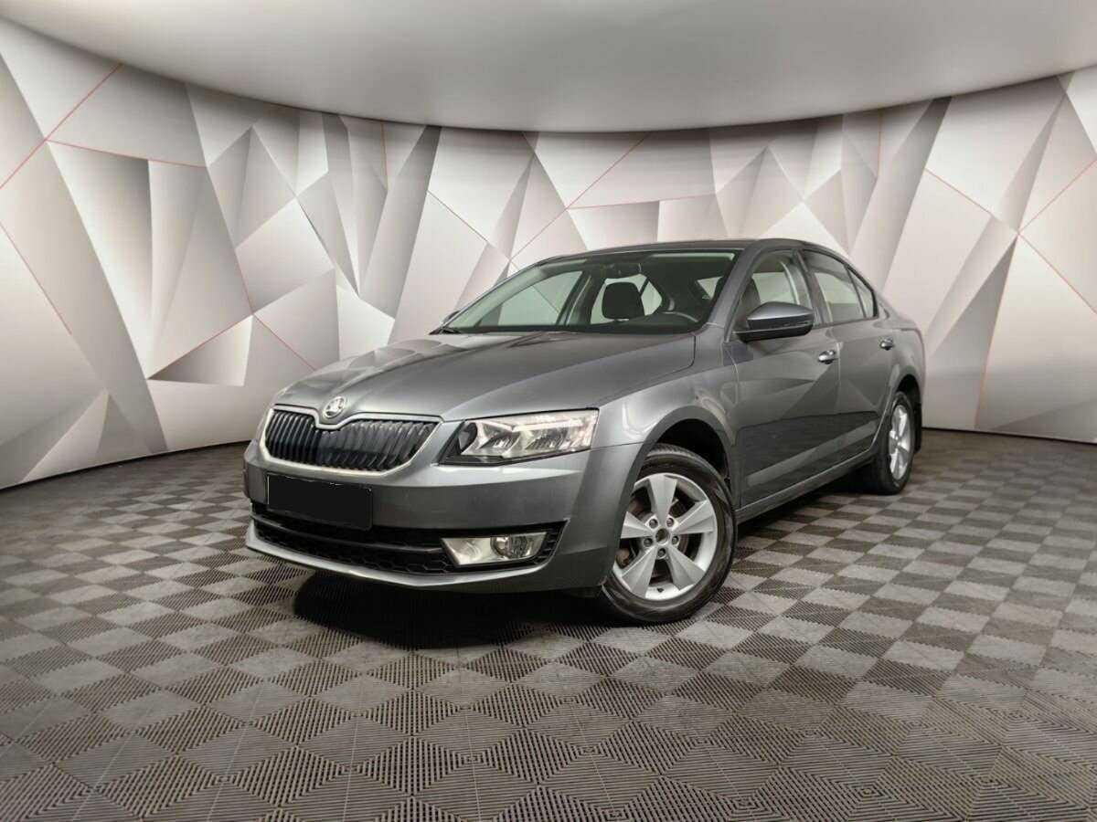 Skoda Octavia б/у, 2017, Роботизированная. Фото: #0