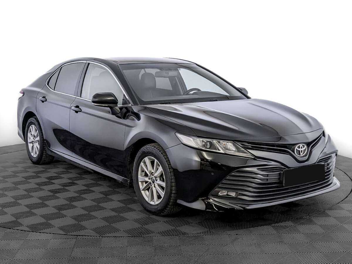 Toyota Camry б/у, 2019, Автоматическая. Фото: #2