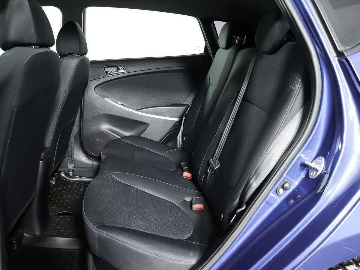 Hyundai Solaris б/у, 2012, Автоматическая. Фото: #9