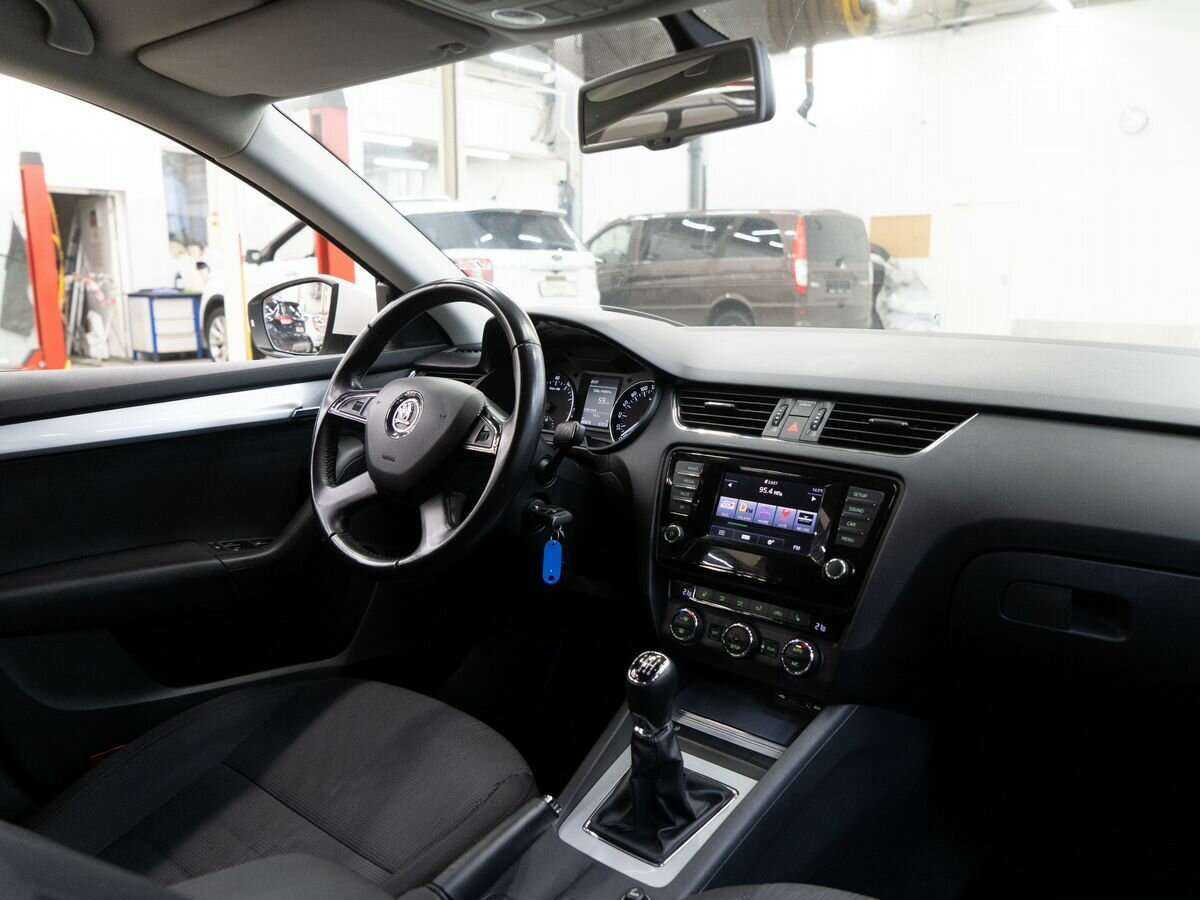 Skoda Octavia б/у, 2014, Механическая. Фото: #15