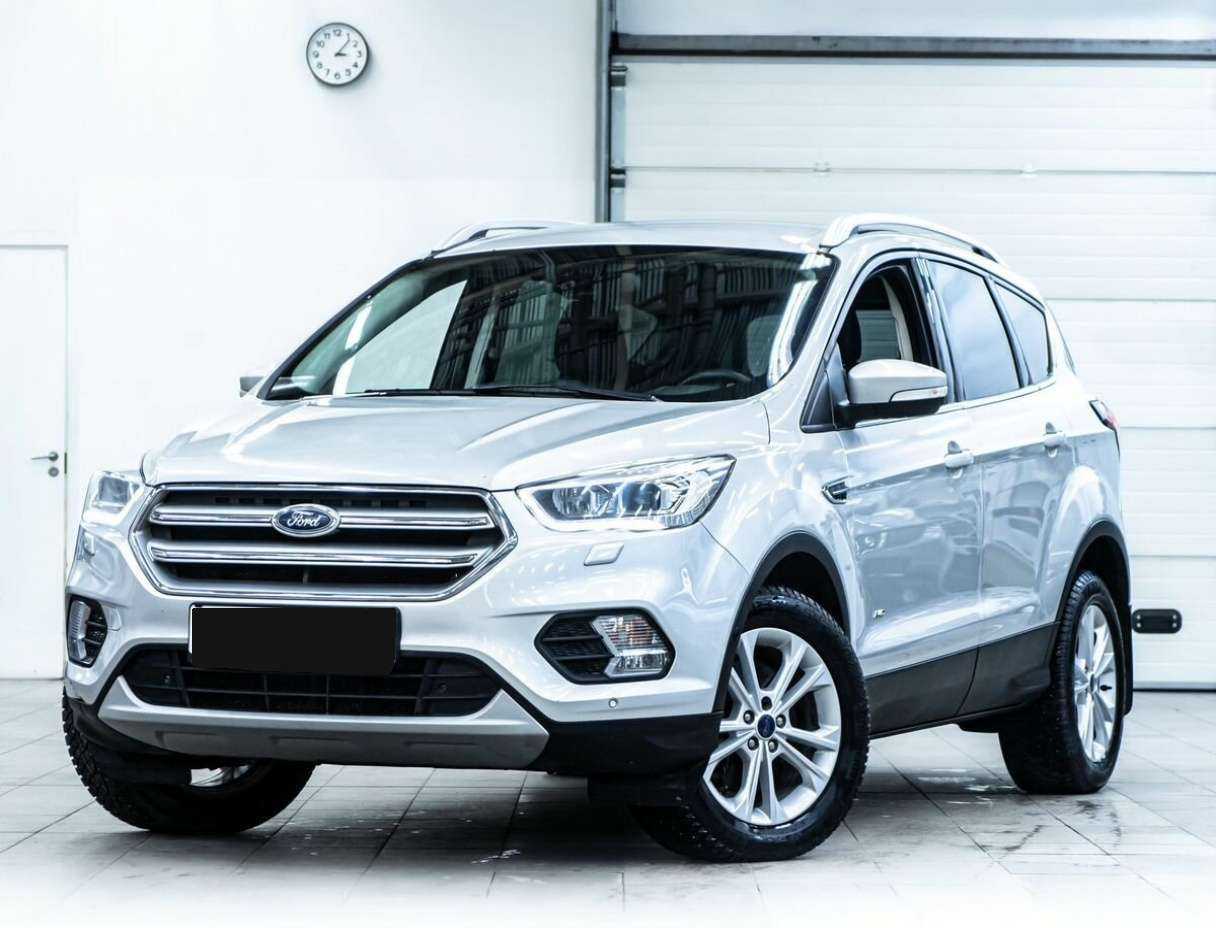 Ford Kuga б/у, 2017, Автоматическая. Фото: #0