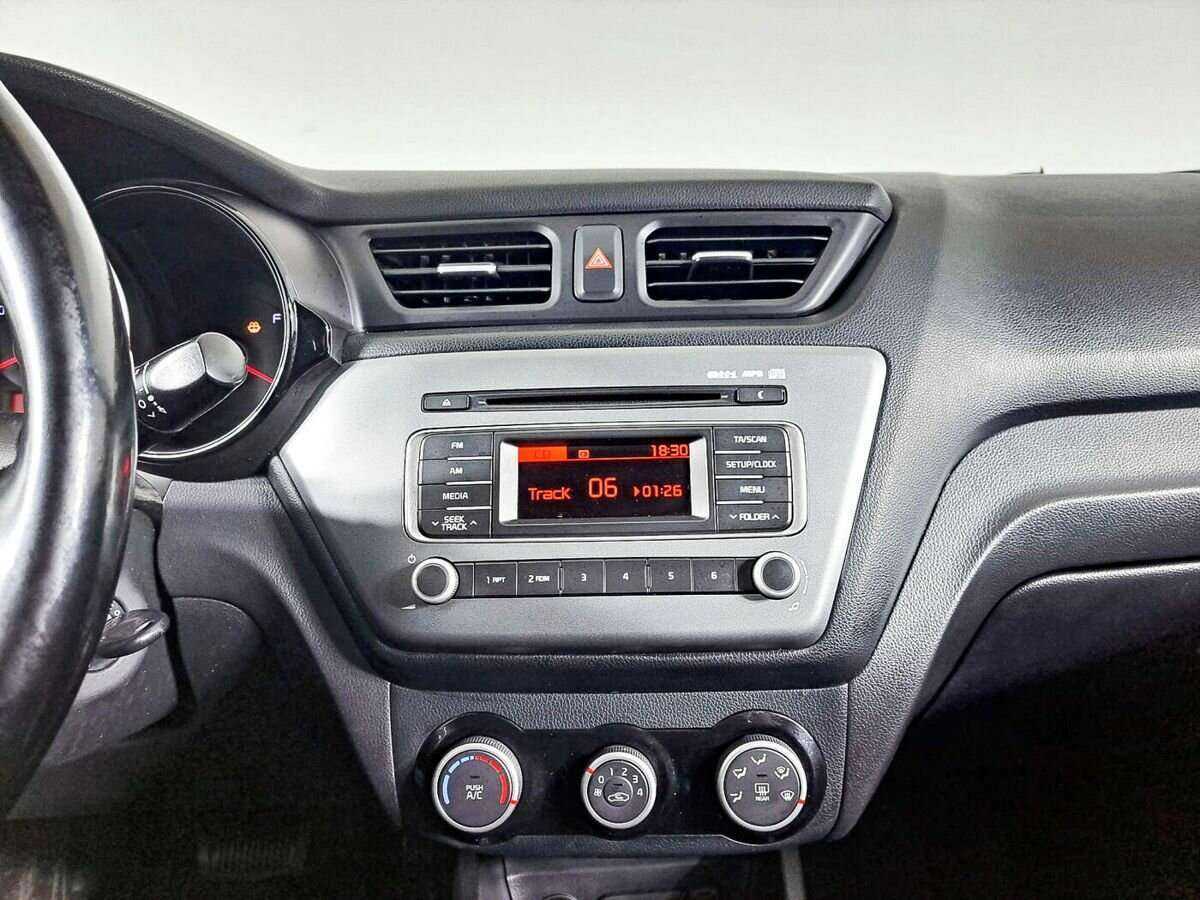 Kia Rio б/у, 2015, Автоматическая. Фото: #12