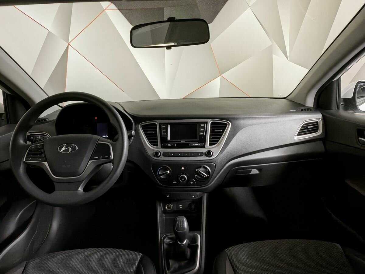 Hyundai Solaris б/у, 2021, Механическая. Фото: #9