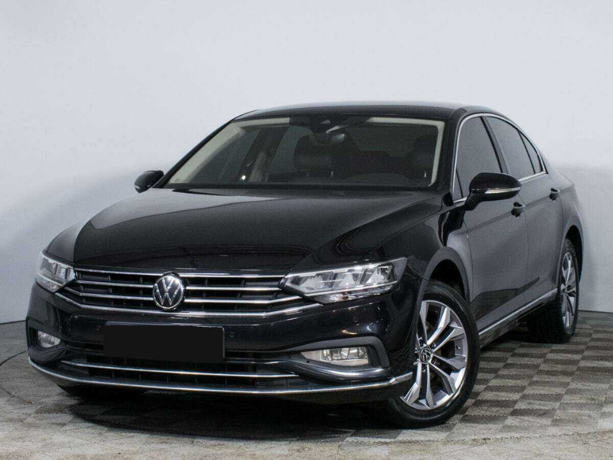 Volkswagen Passat б/у, 2021, Роботизированная. Фото: #0