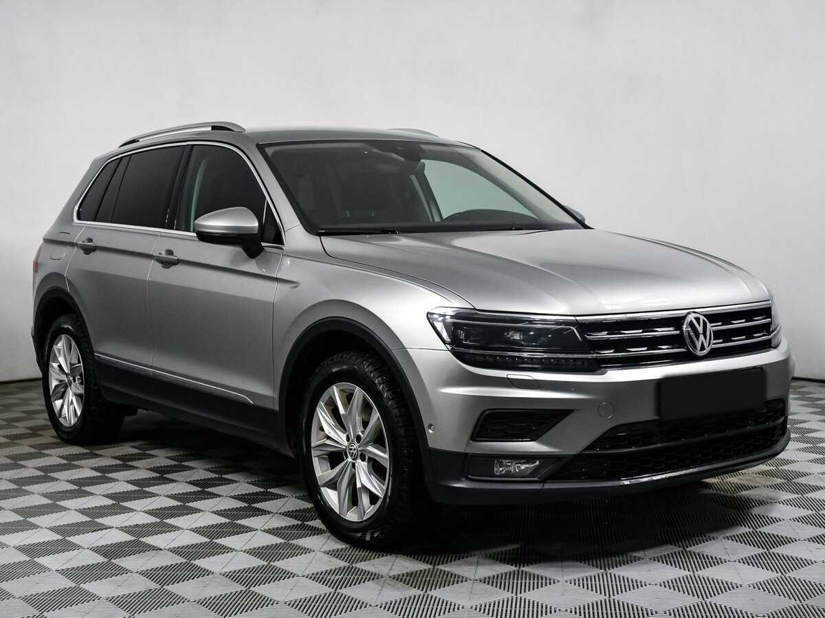 Volkswagen Tiguan б/у, 2020, Роботизированная. Фото: #2
