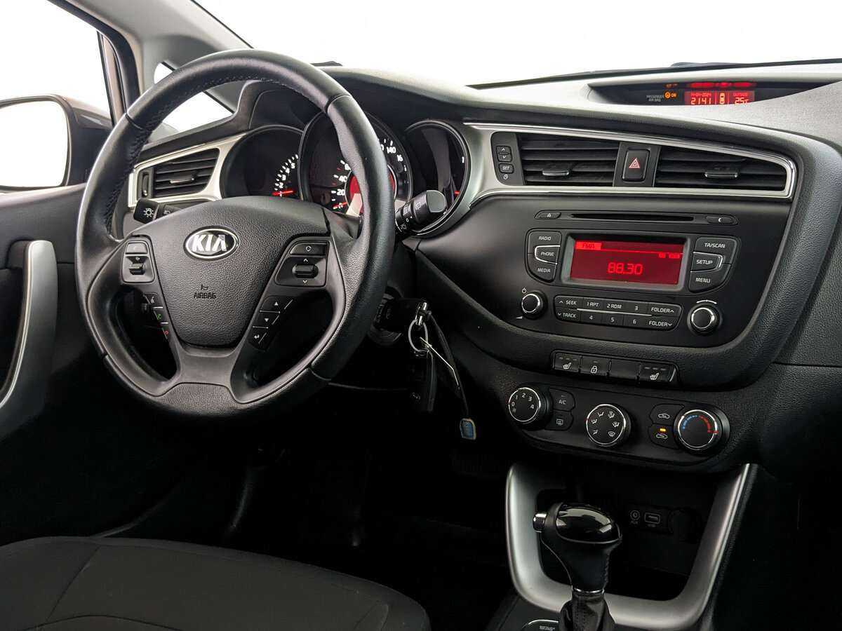 Kia Ceed б/у, 2017, Автоматическая. Фото: #16