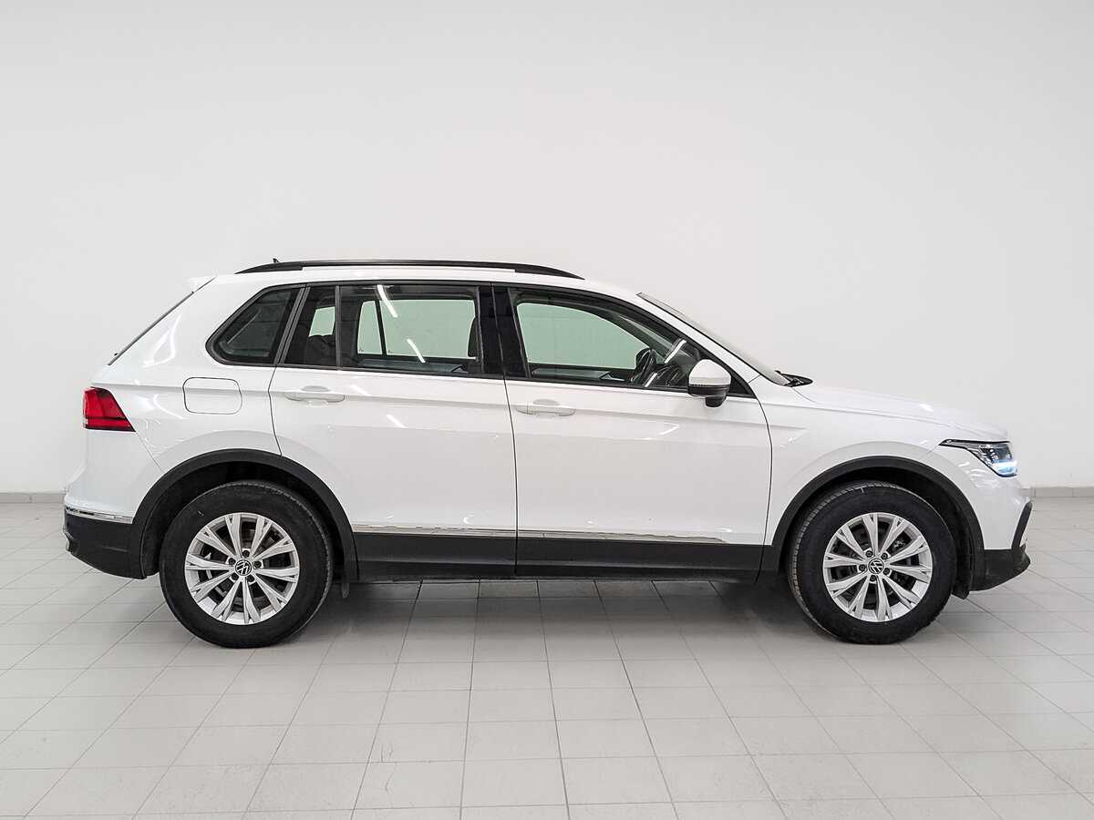 Volkswagen Tiguan б/у, 2021, Роботизированная. Фото: #3