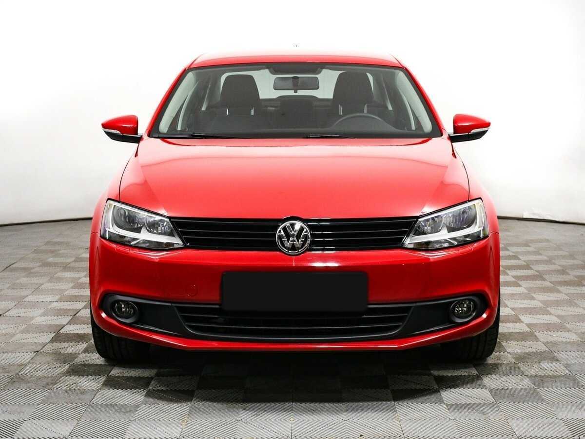 Volkswagen Jetta б/у, 2014, Автоматическая. Фото: #1