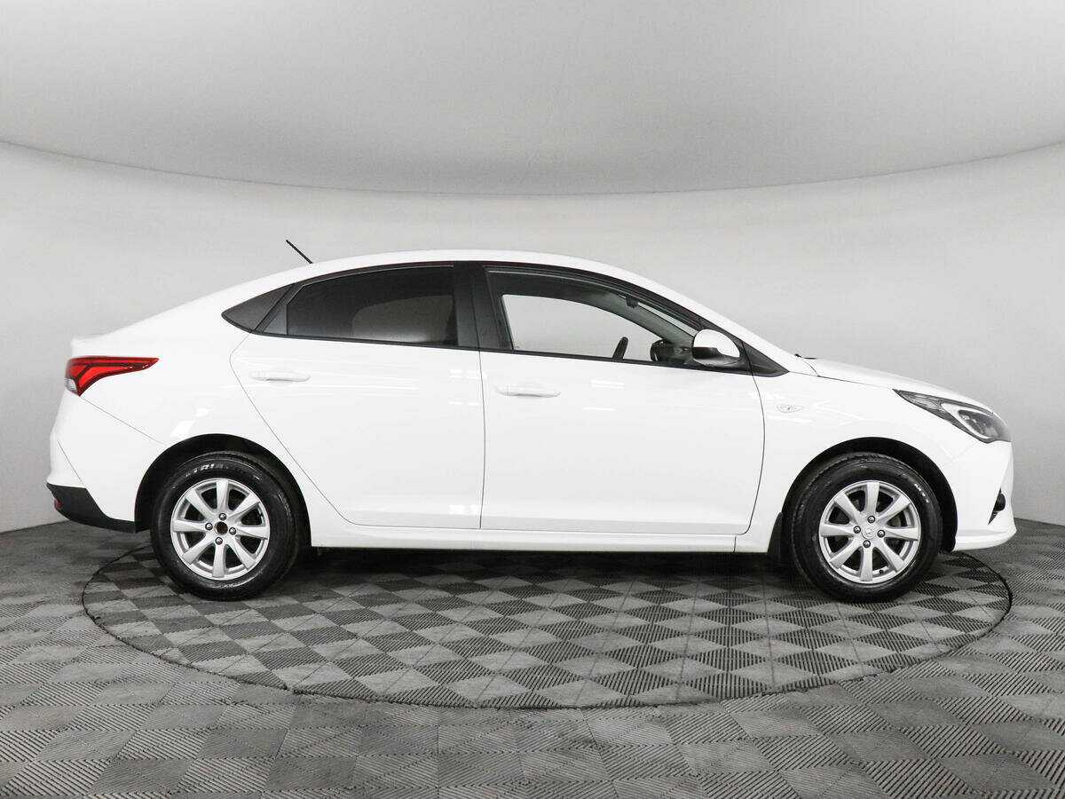 Hyundai Solaris б/у, 2021, Автоматическая. Фото: #3